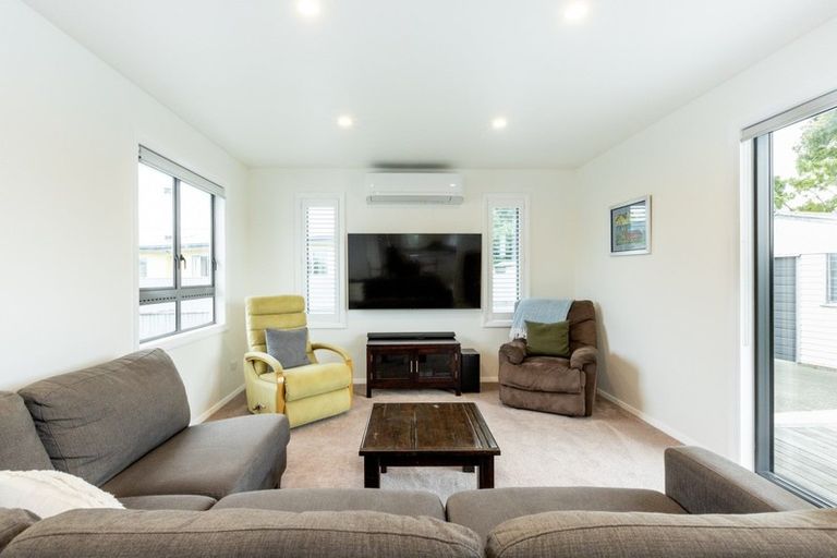 Photo of property in 9 Bristol Street, Tamatea, Napier, 4112