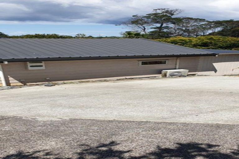 Photo of property in 2/149 Colwill Road, Massey, Auckland, 0614