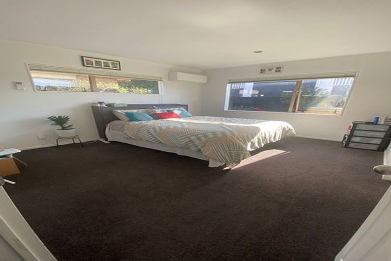Photo of property in 15 Carlas Way, Ranui, Auckland, 0612