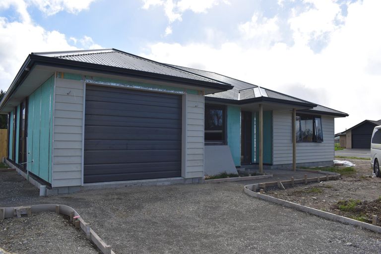 Photo of property in 3 Hereford Drive, Carterton, 5713