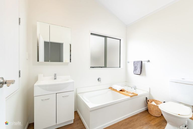 Photo of property in 26a Morere Street, Titahi Bay, Porirua, 5022