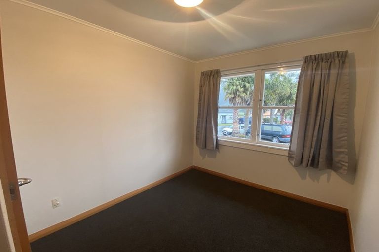 Photo of property in 72 Auckland Street, Picton, 7220