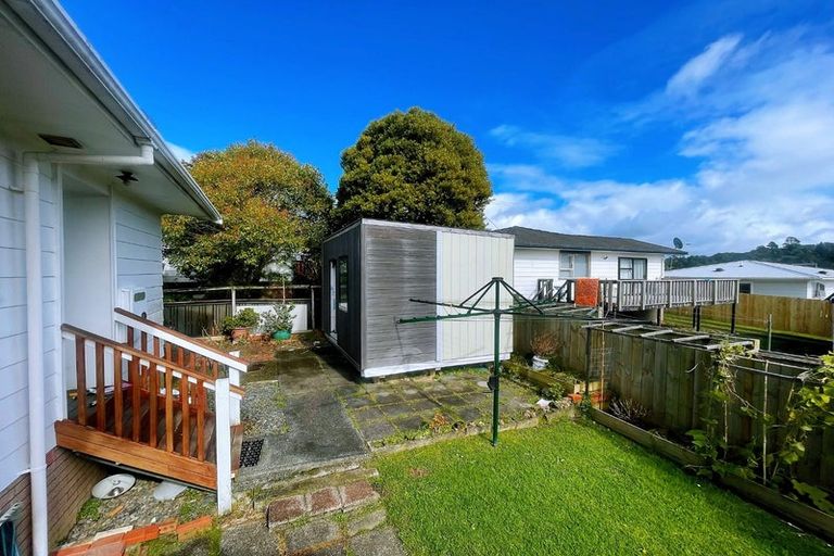 Photo of property in 2/2 Spinella Drive, Bayview, Auckland, 0629