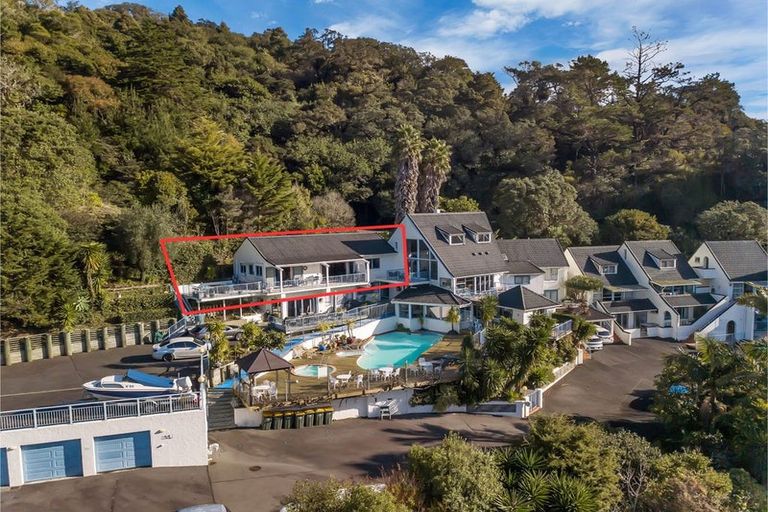 Photo of property in 1g/2 Weranui Road, Waiwera, Orewa, 0994