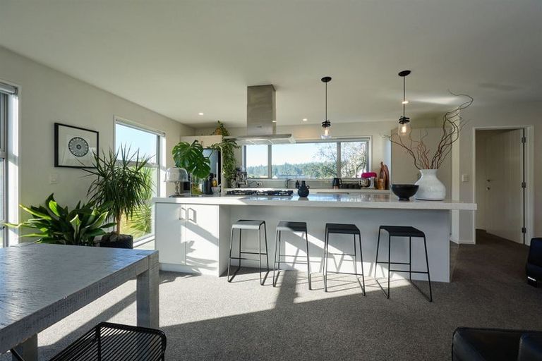 Photo of property in 16 Swyncombe Place, Kaikoura Flat, Kaikoura, 7371