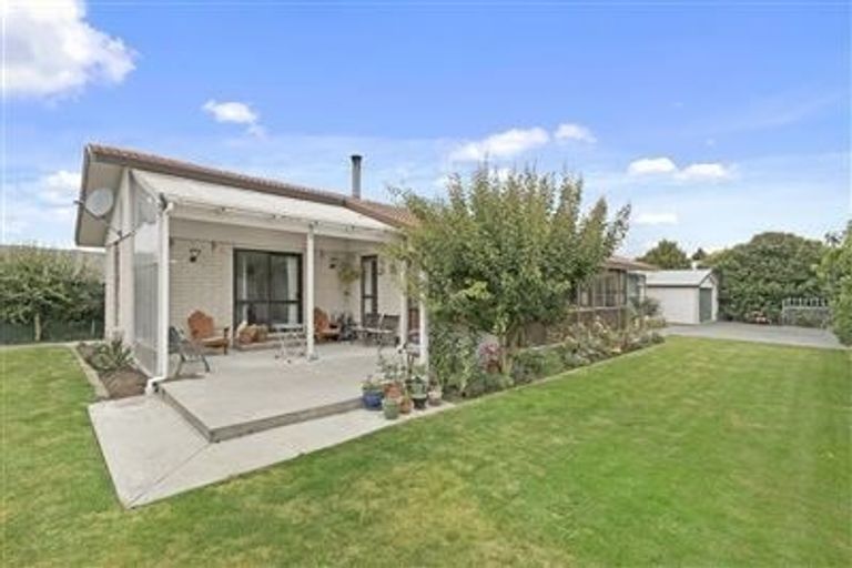 Photo of property in 25b Te Maru Place, Redwood, Christchurch, 8051