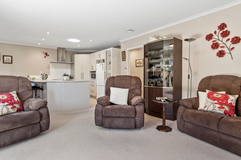 Photo of property in 8 Havenbrook Way, Pyes Pa, Tauranga, 3112