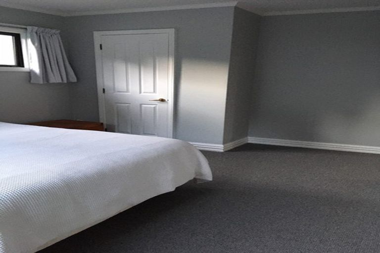 Photo of property in 166a Aro Street, Aro Valley, Wellington, 6021