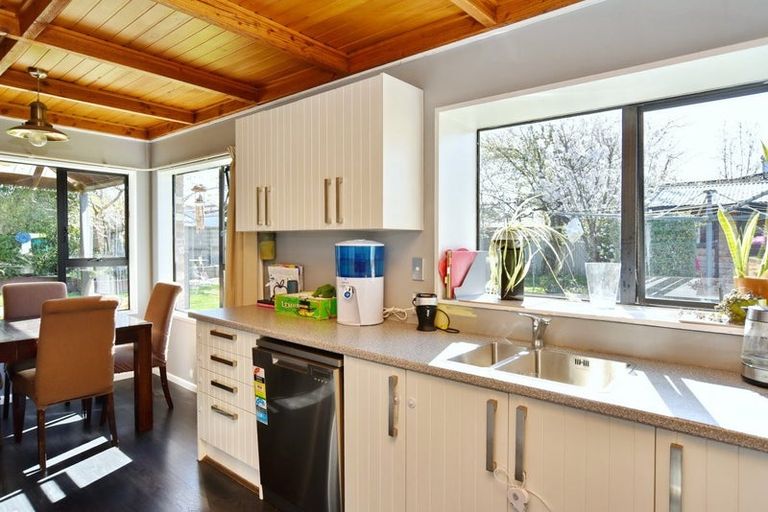 Photo of property in 58 Kowhai Avenue, Rangiora, 7400