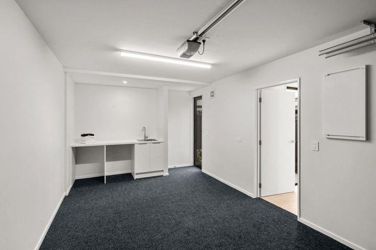 Photo of property in 5/9 Innes Road, St Albans, Christchurch, 8052