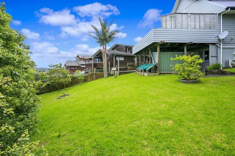 Photo of property in 154 Oaktree Avenue, Browns Bay, Auckland, 0630