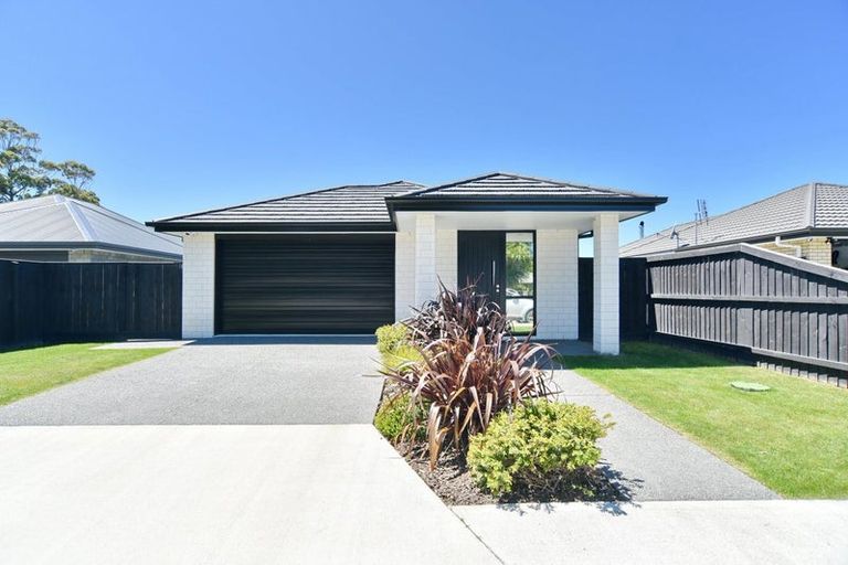 Photo of property in 170 Rangiora Woodend Road, Woodend, 7610