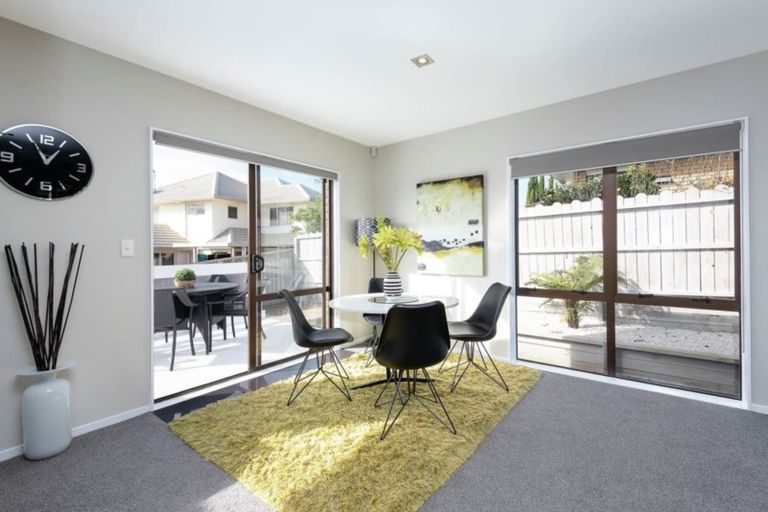 Photo of property in 2/26 Simmental Crescent, Somerville, Auckland, 2014