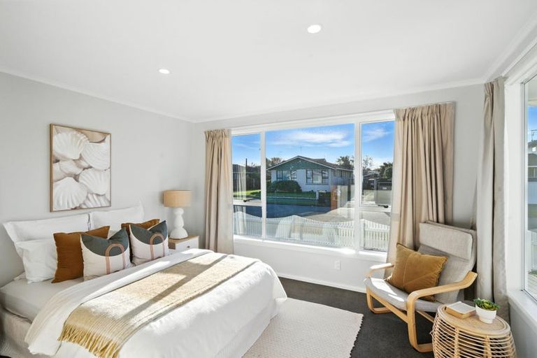 Photo of property in 1 Glenavon Place, Ilam, Christchurch, 8041