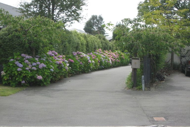 Photo of property in 4 Lewisham Park, St Albans, Christchurch, 8052