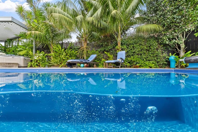 Photo of property in 36 Glengarry Avenue, Manly, Whangaparaoa, 0930