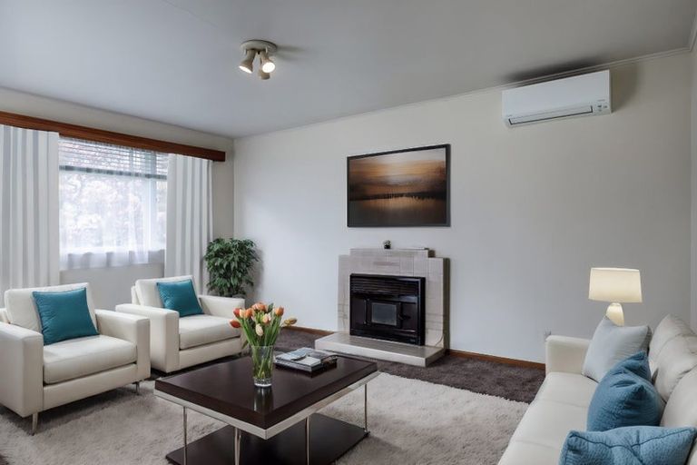 Photo of property in 15 Chorley Avenue, Massey, Auckland, 0614