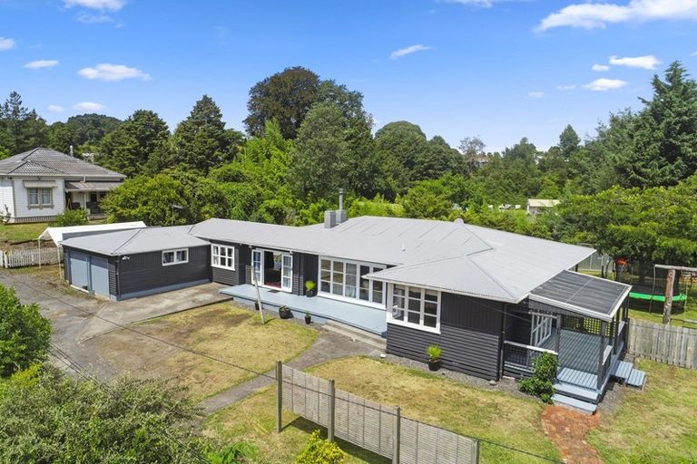 Photo of property in 19 Golf Road, Taumarunui, 3920
