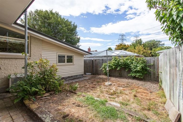 Photo of property in 11 Kingsgate Place, Burnside, Christchurch, 8053