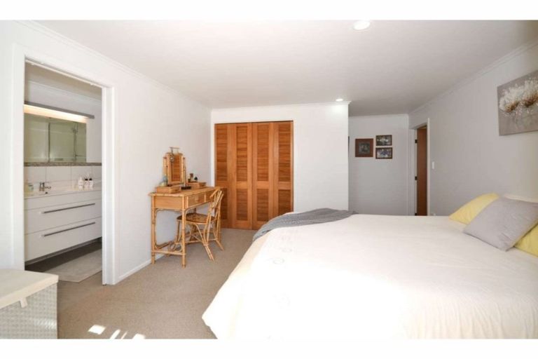 Photo of property in 22 Riverview Road, Kerikeri, 0230