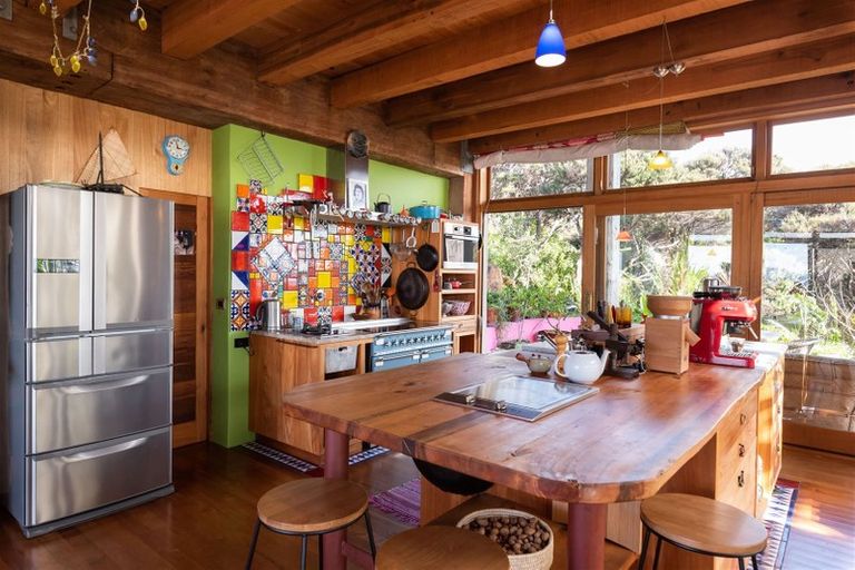 Photo of property in 92 Pukematu Lane, Russell, 0202