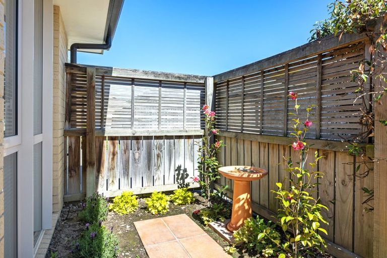 Photo of property in 3/34 Avonhead Road, Avonhead, Christchurch, 8042