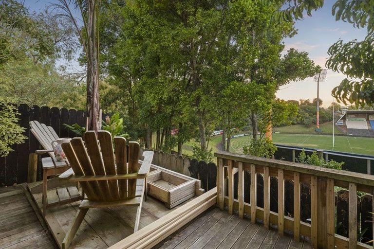 Photo of property in 8a Prospect Terrace, Pukekohe, 2120