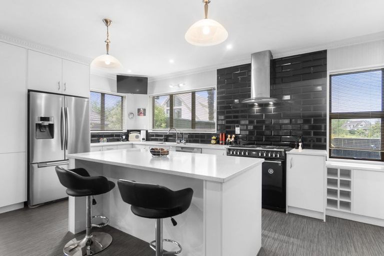 Photo of property in 11 Tiffiney Place, Chartwell, Hamilton, 3210