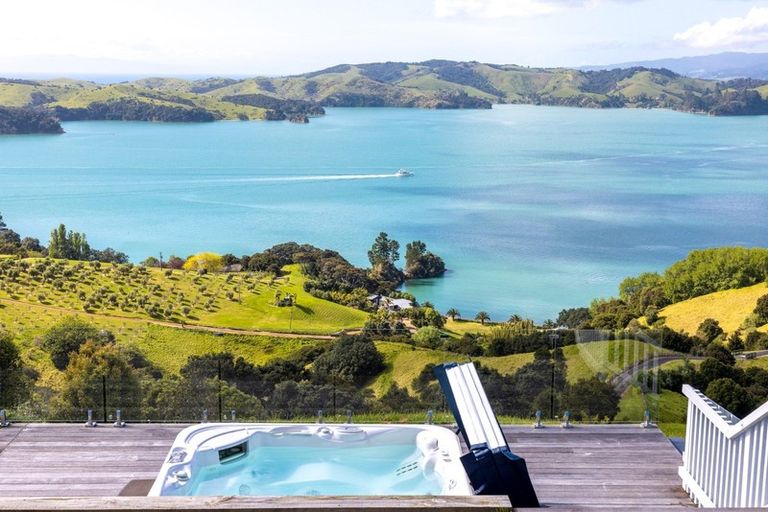 Photo of property in 70 Cowes Bay Road, Waiheke Island, 1971