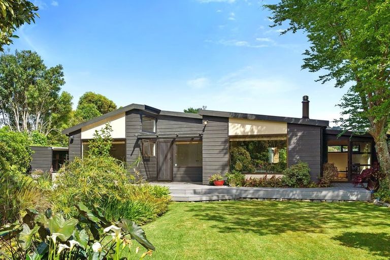 Photo of property in 173 Te Moana Road, Waikanae, 5036