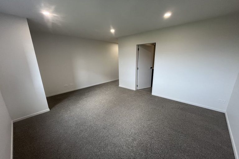 Photo of property in 1 Ahunga Road, Karaka, Papakura, 2113