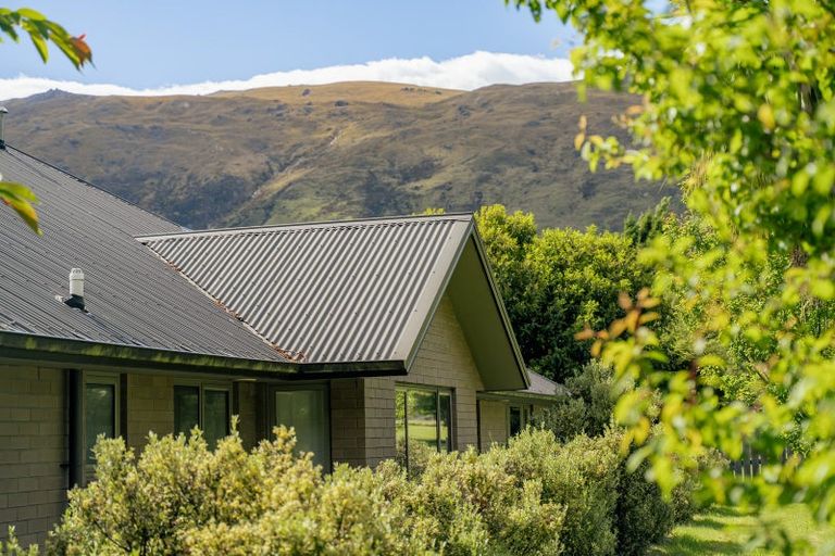 Photo of property in 9 Hector Close, Kingston, Athol, 9793