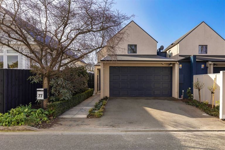 Photo of property in 77 Holly Road, St Albans, Christchurch, 8014