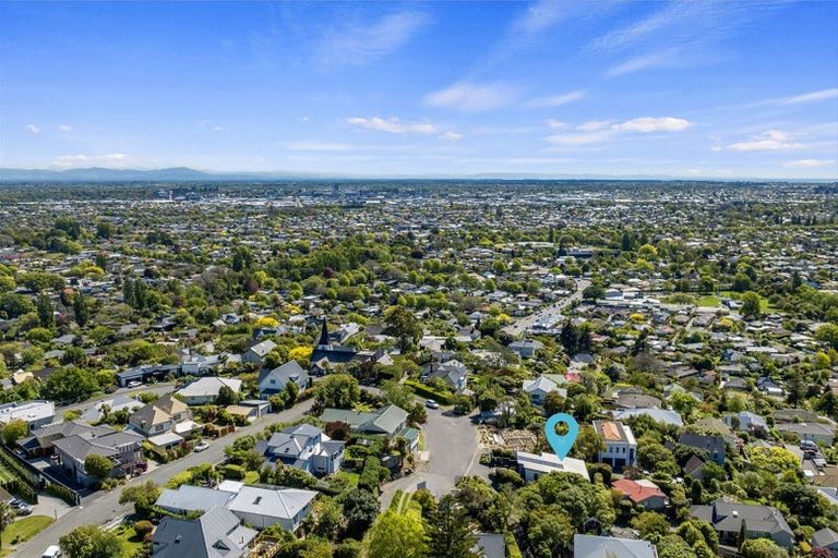 Photo of property in 1/17b Cracroft Terrace, Cashmere, Christchurch, 8022
