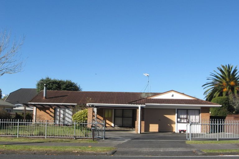 Photo of property in 106 Wattle Farm Road, Wattle Downs, Auckland, 2103