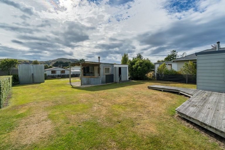 Photo of property in 15 Wratten Road, Owaka, 9585