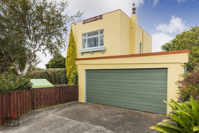 Photo of property in 36 Chelwood Street, Takaro, Palmerston North, 4412