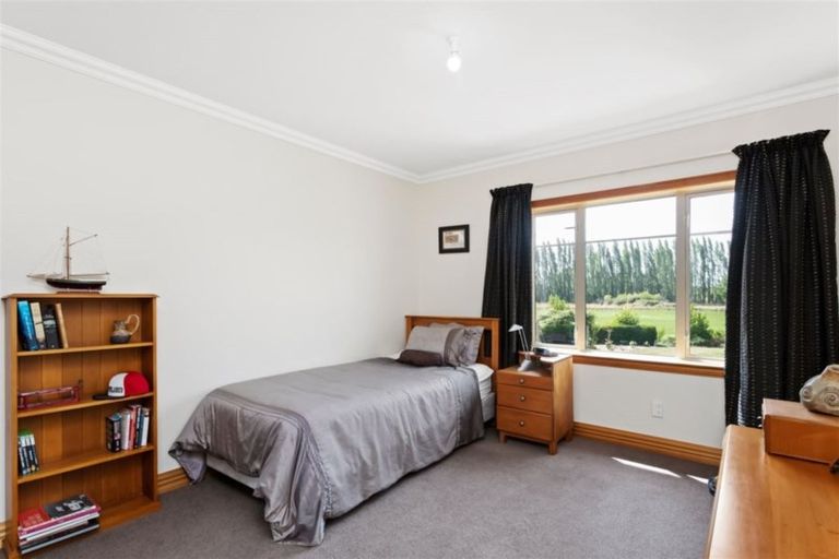 Photo of property in 704 Hills Road, Marshland, Christchurch, 8051