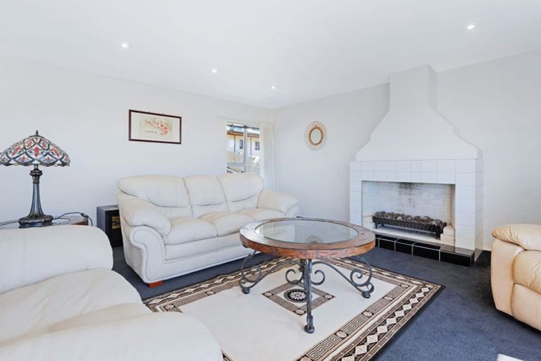 Photo of property in 80 Onetaunga Road, Chatswood, Auckland, 0626