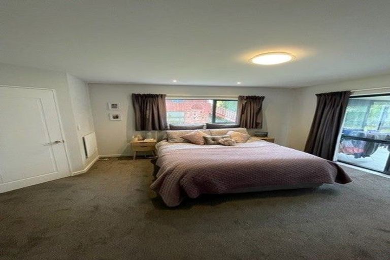 Photo of property in 18a Tyrone Street, Belfast, Christchurch, 8051