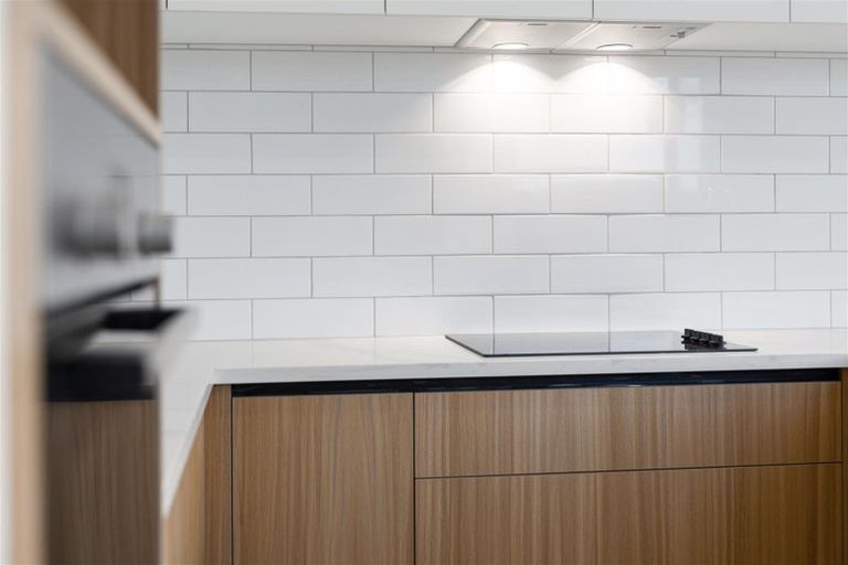 Photo of property in 12 Kautawa Lane, Massey, Auckland, 0614