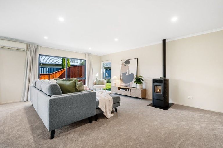 Photo of property in 11 Alluvial Place, Cromwell, 9310