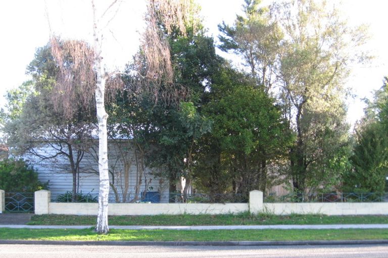 Photo of property in 23 Sandwich Road, St Andrews, Hamilton, 3200