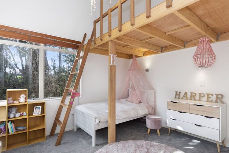 Photo of property in 14 Eyres Place, Ohauiti, Tauranga, 3112