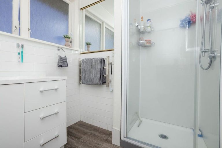 Photo of property in 16b King Street, Dannevirke, 4930