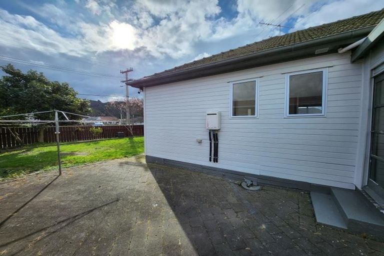 Photo of property in 17 Burcham Street, Taita, Lower Hutt, 5011