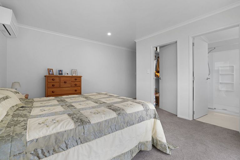 Photo of property in 100 Rosehearty Place, Te Awamutu, 3800