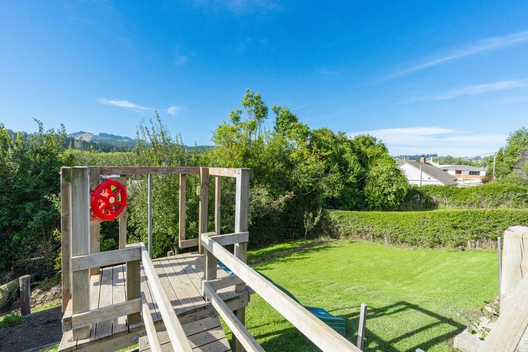 Photo of property in 18 Rennie Street, Green Island, Dunedin, 9018