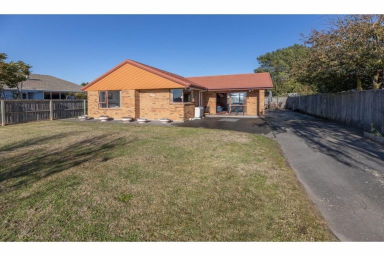 Photo of property in 78a Shortland Street, Wainoni, Christchurch, 8061