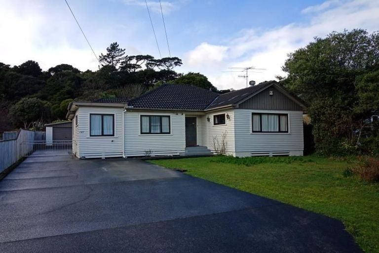 Photo of property in 107 Main Road, Wainuiomata, Lower Hutt, 5014